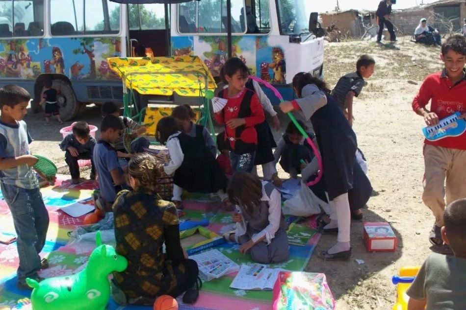 Ein zwanzigjähriges Jubiläum: Das Spielbusprogramm in Irakisch-Kurdistan